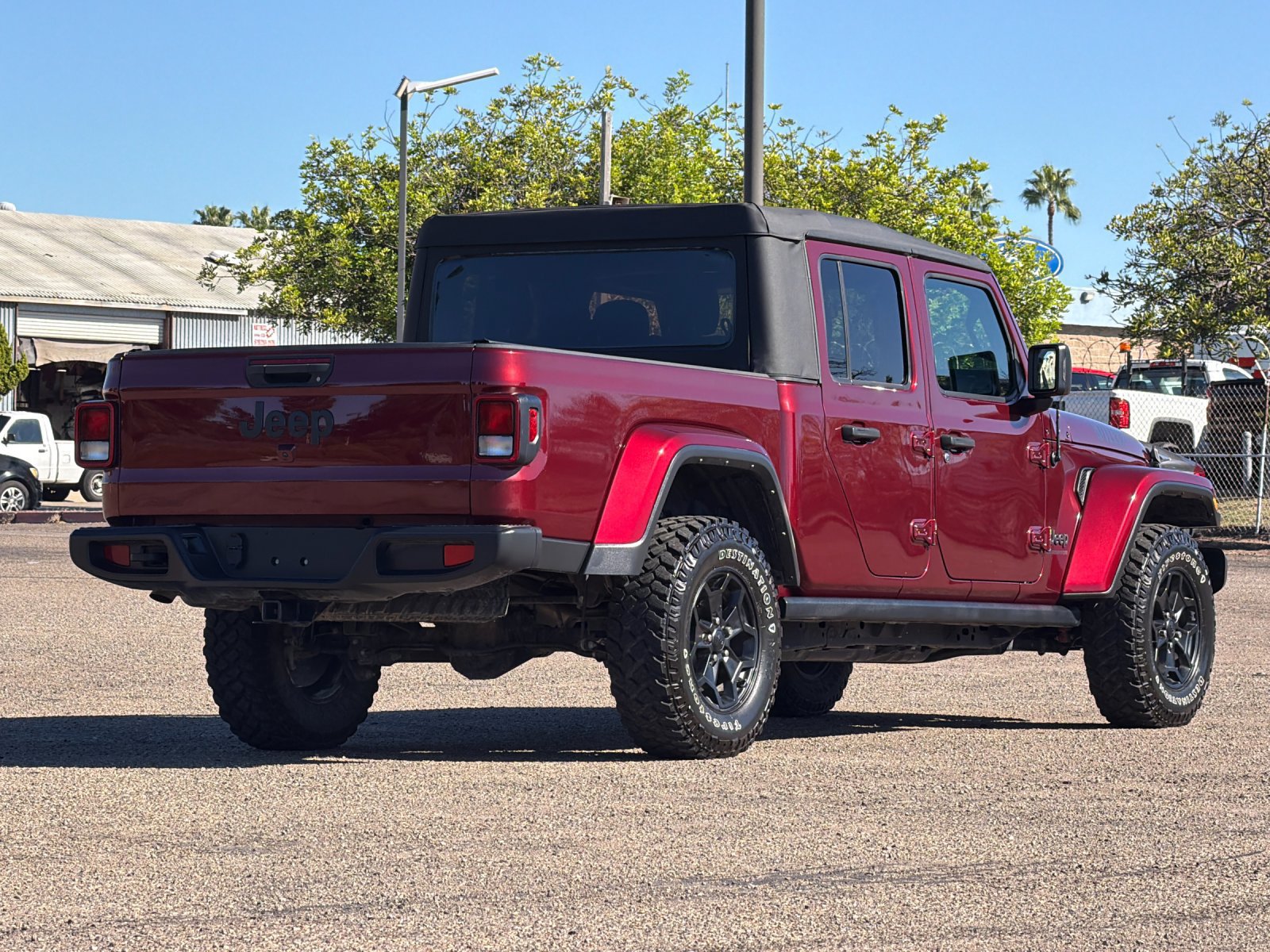 Used 2021 Jeep Gladiator Sport AWD/4WD image 4