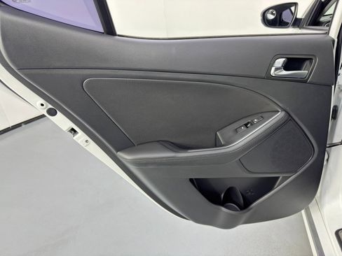 Used 2016 Kia Optima EX image 37