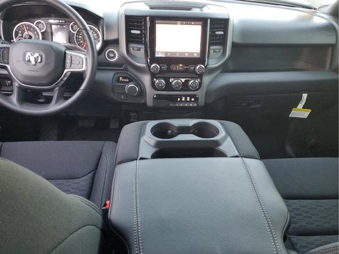 New 2026 RAM 1500 Express image 19