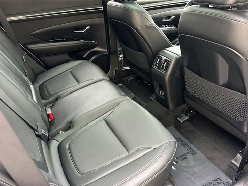 Used 2023 Hyundai Tucson Limited FWD image 19