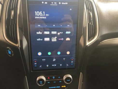 Used 2022 Ford Edge SEL AWD/4WD image 25