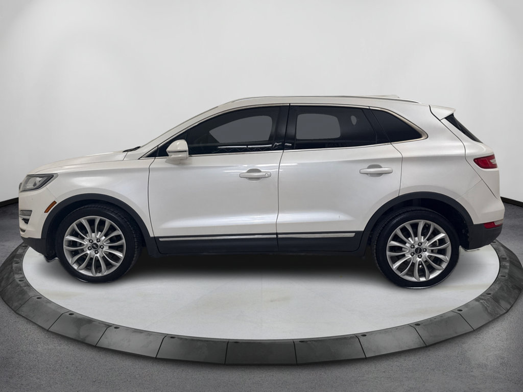 Used 2017 Lincoln MKC Reserve FWD image 9