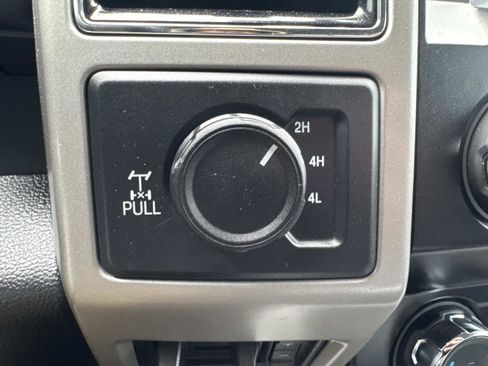 Used 2020 Ford F250 Lariat AWD/4WD image 23