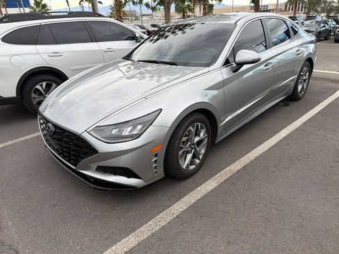 Used 2020 Hyundai Sonata SEL w/ Cargo Package FWD image 10