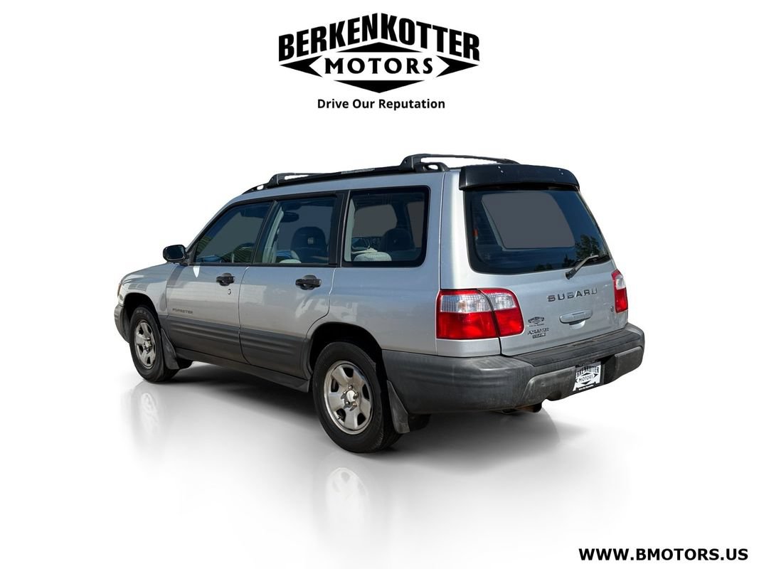 Used 2002 Subaru Forester L AWD/4WD image 5