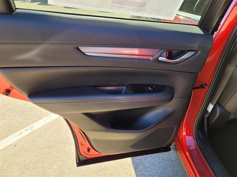 New 2025 MAZDA CX-5 AWD 2.5 S w/ Premium Plus Pkg image 13