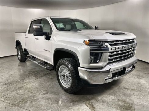 Used 2021 Chevrolet Silverado 3500 LTZ w/ LTZ Premium Package image 2