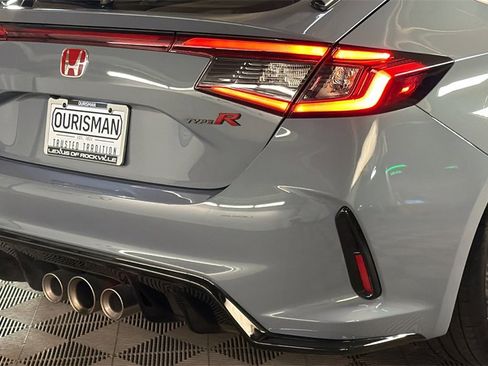 Used 2024 Honda Civic Type R image 8