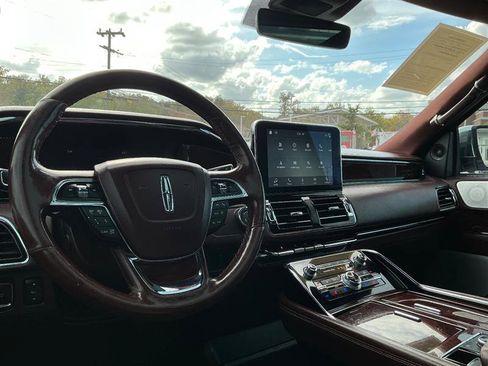 Used 2018 Lincoln Navigator Black Label w/ Cargo Package image 27