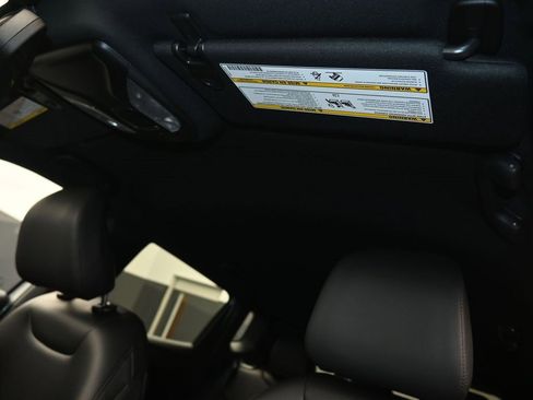 New 2026 Jeep Compass Latitude image 10