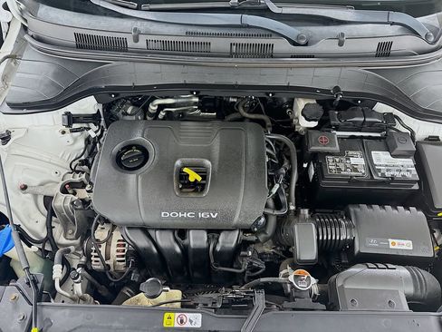 Used 2018 Hyundai Kona SEL w/ SEL Tech Package 02 image 10