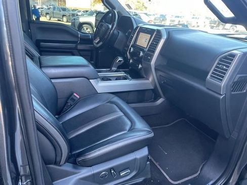 Used 2019 Ford F150 Platinum image 19