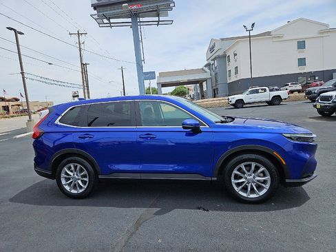 Used 2023 Honda CR-V EX image 6