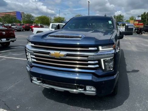 Used 2023 Chevrolet Silverado 2500 High Country w/ LPO, Hitch Package image 5