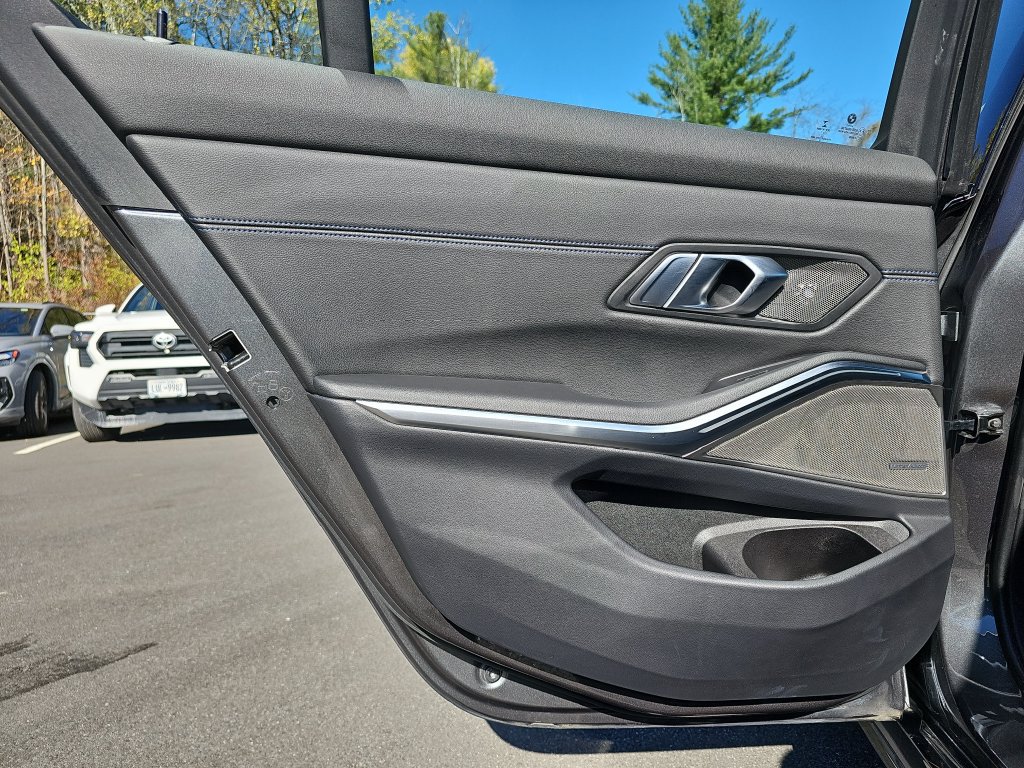 Used 2021 BMW M340i xDrive AWD/4WD image 25