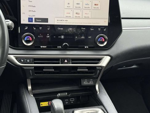 Used 2023 Lexus RX 350 AWD image 19