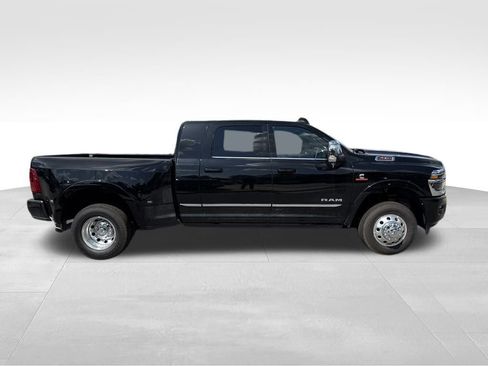 New 2026 RAM 3500 Limited image 6