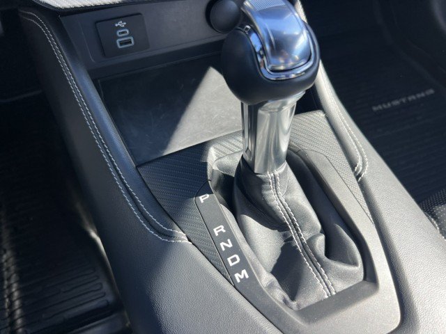 Used 2025 Ford Mustang GT Premium RWD image 14