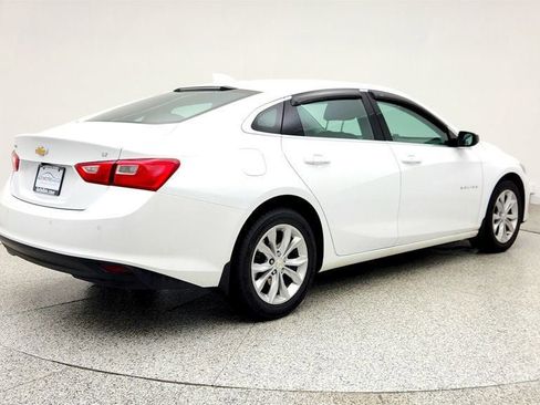 Used 2023 Chevrolet Malibu LT w/ Driver Confidence Package FWD image 5