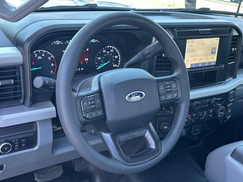 New 2026 Ford F250 XL w/ XL Chrome Package RWD image 12