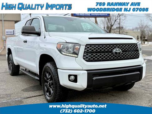 Used 2019 Toyota Tundra SR5 w/ SX Package image 2