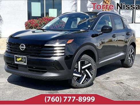 New 2026 Nissan Kicks SV image 1