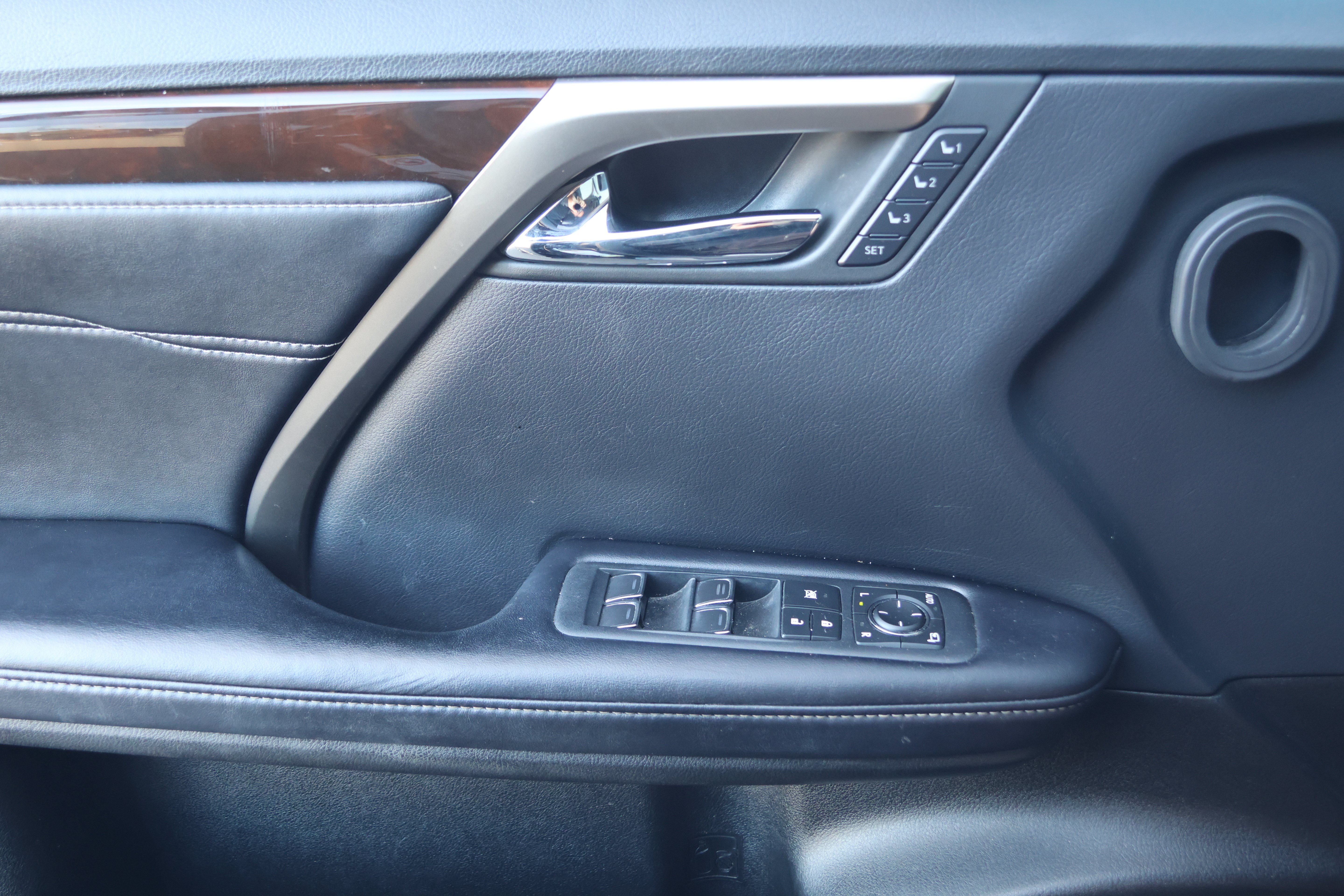 Used 2019 Lexus RX 350 FWD w/ Premium Package image 12