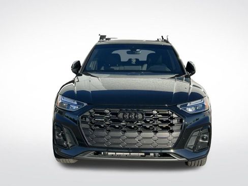 Used 2024 Audi Q5 2.0T Premium image 3