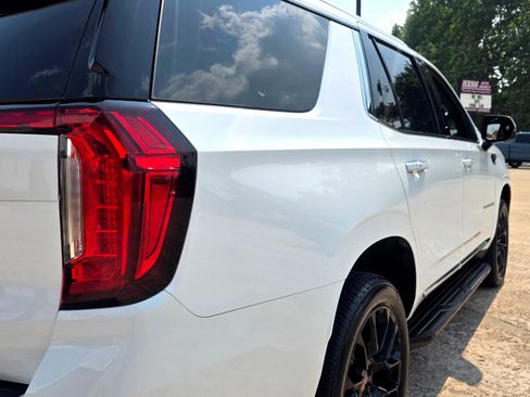Used 2022 GMC Yukon SLT image 25