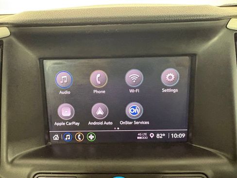 Used 2022 GMC Terrain SLE FWD image 25