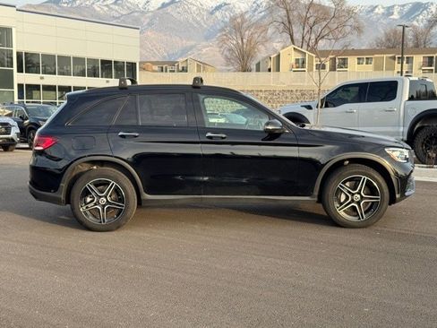 Used 2022 Mercedes-Benz GLC 300 4MATIC image 2