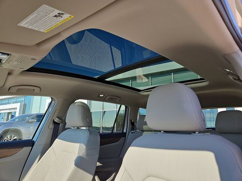 New 2026 Volkswagen Atlas SE image 12