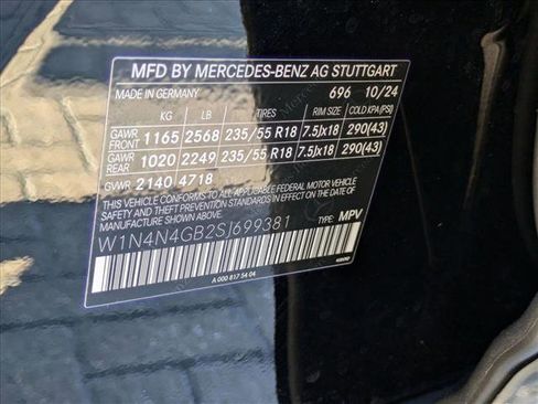 Certified 2025 Mercedes-Benz GLA 250 image 24