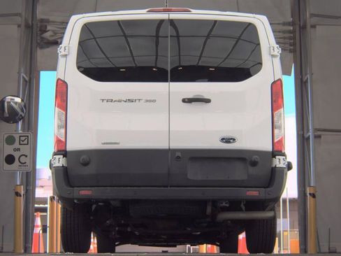 Used 2024 Ford Transit 350 XLT RWD image 16