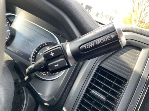 Used 2021 Nissan Titan S w/ Accessory Utility Package image 24