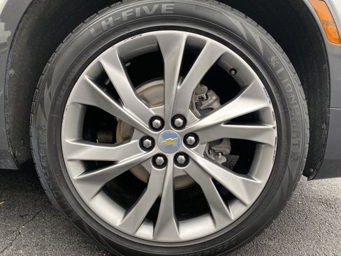 Used 2022 Chevrolet Blazer Premier w/ Enhanced Convenience Package image 13