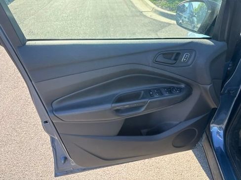 Used 2018 Ford Escape S FWD image 7