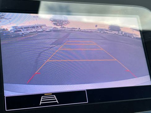 Used 2021 Chevrolet Malibu LS image 19