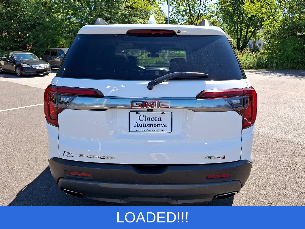 Used 2022 GMC Acadia AT4 w/ Technology Package AWD/4WD image 8