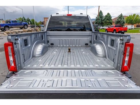 Used 2024 Ford F350 XLT w/ FX4 Off-Road Package AWD/4WD image 14