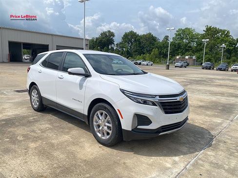 Used 2022 Chevrolet Equinox LT FWD image 1