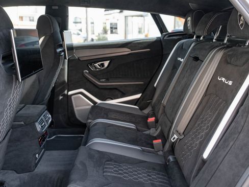 Used 2024 Lamborghini Urus Performante image 28