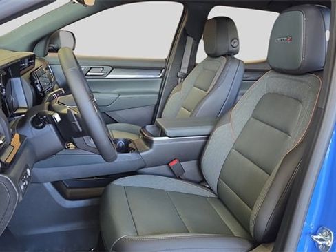 New 2026 GMC Terrain AT4 w/ Technology Package II image 11