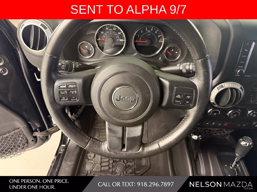 Used 2014 Jeep Wrangler Unlimited Rubicon w/ Connectivity Group AWD/4WD image 20