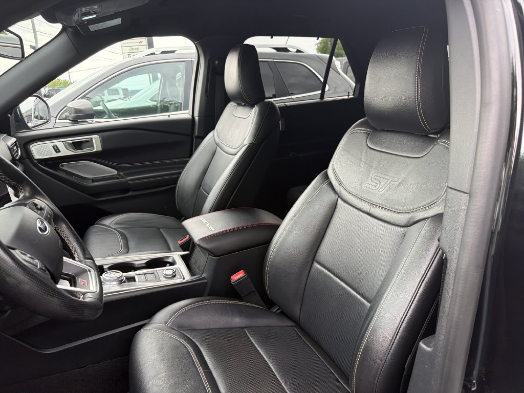 Used 2020 Ford Explorer ST w/ Premium Technology Package AWD/4WD image 22