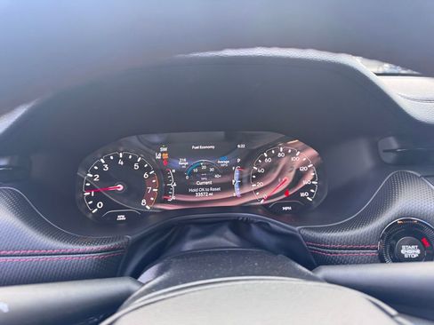 Used 2023 Jeep Compass Trailhawk AWD/4WD image 18