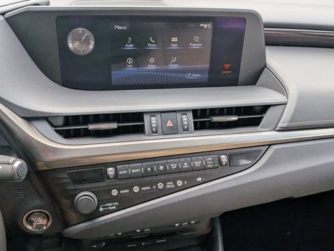 Used 2019 Lexus ES 350 w/ Premium Package image 28