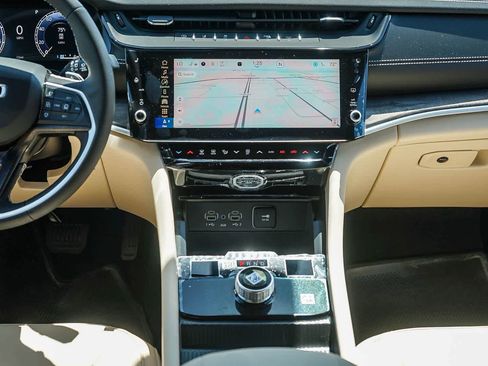 New 2026 Jeep Grand Cherokee L Limited RWD image 14