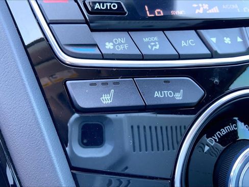 Used 2024 Acura RDX SH-AWD w/ Technology Package image 32