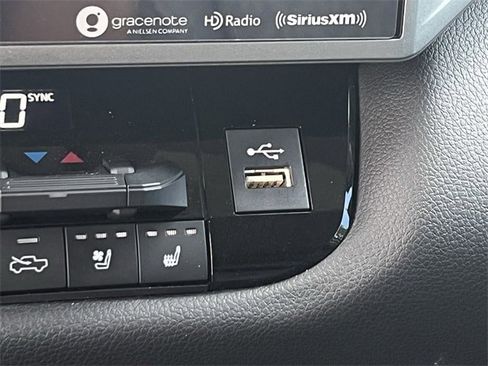 Used 2023 Toyota Tundra Limited image 20